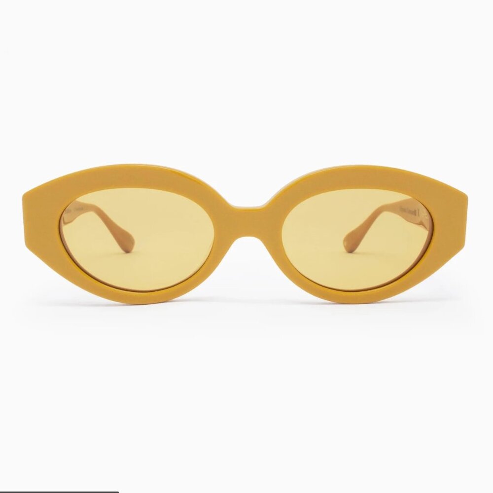 Apercu Eyewear Alyssa II Sunglasses in Mustard